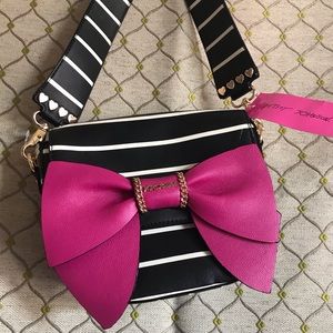 Betsy Johnson crossbody bag